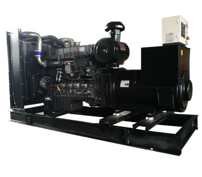 东澳镇上柴柴油发电机组50KW-700KW